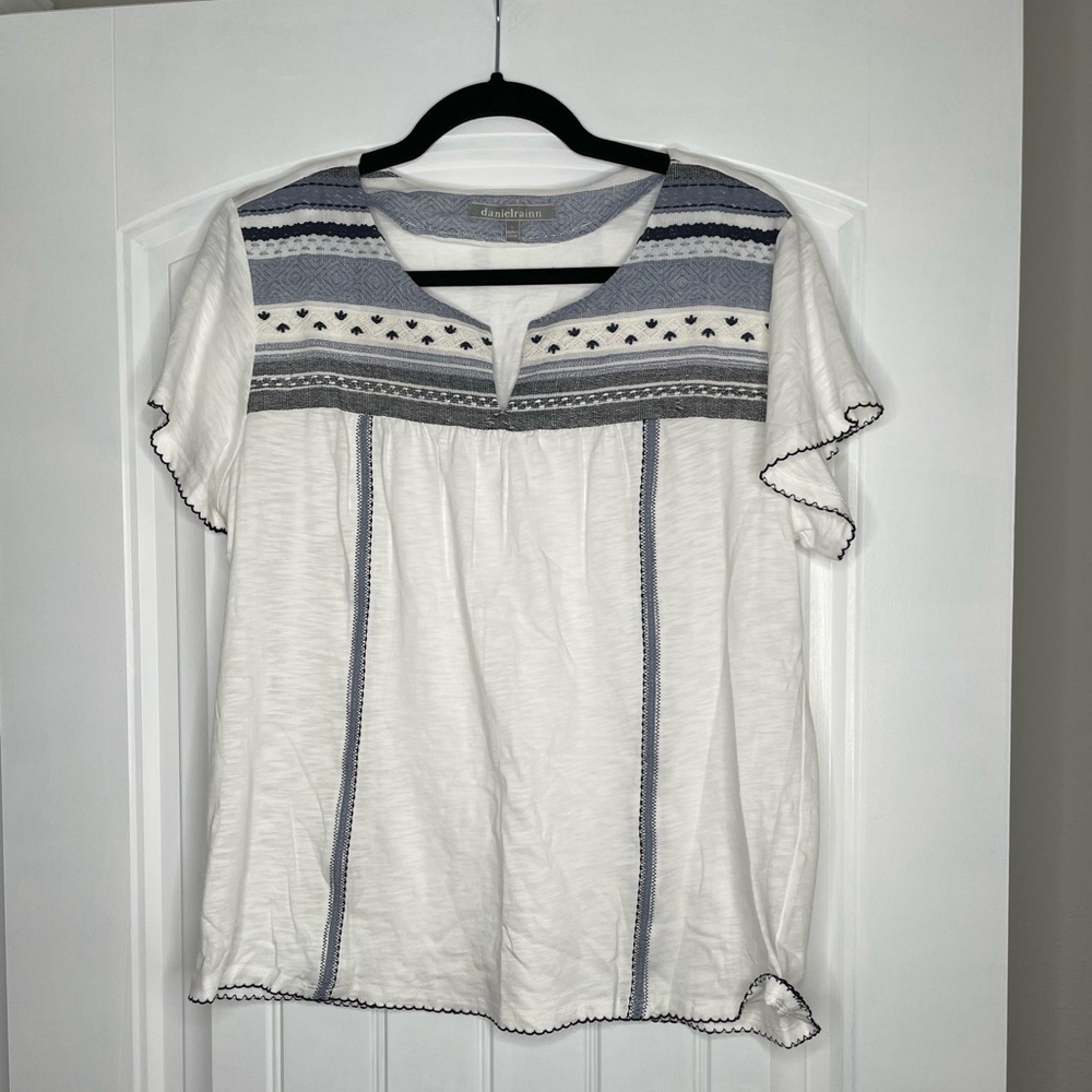 Daniel Rainn s/s Embroidered Top Panel w/ Embroidery and Seaming SZ L